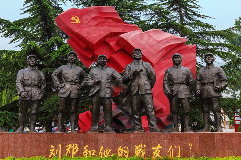 革命人物雕塑,劉鄧和他的戰友們雕像